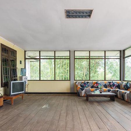 Oyo 1852 Intan Bromo Homestay Пасуруан Екстериор снимка