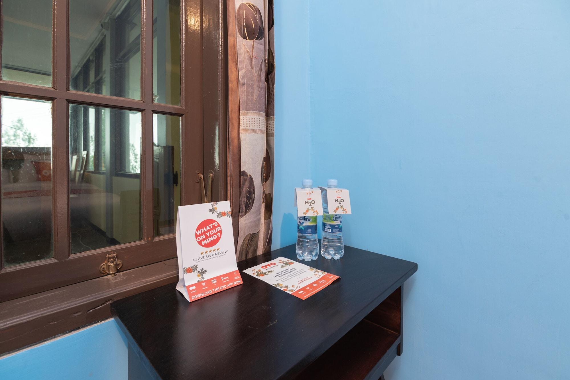 Oyo 1852 Intan Bromo Homestay Пасуруан Екстериор снимка